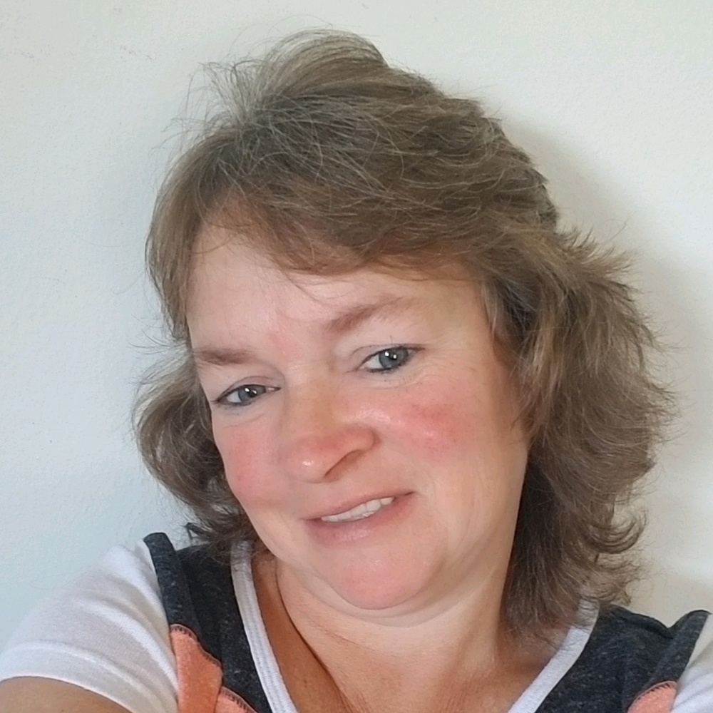 Meet your Posher, Tina